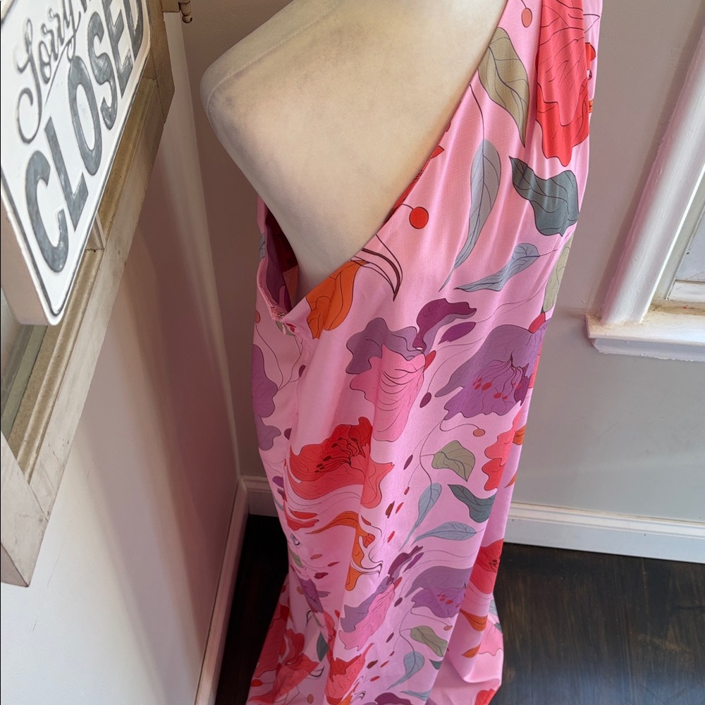 Petal & Pup Tillie One-Shoulder Maxi Dress in Pink Floral NWT - Picture 6 of 13